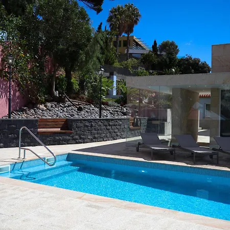 Flh Bay View Escape With Pool *