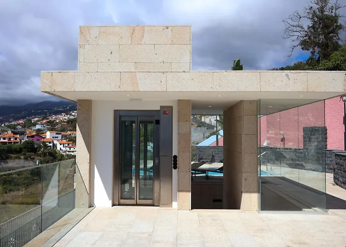 Flh Bay View Escape With Pool Apartament *