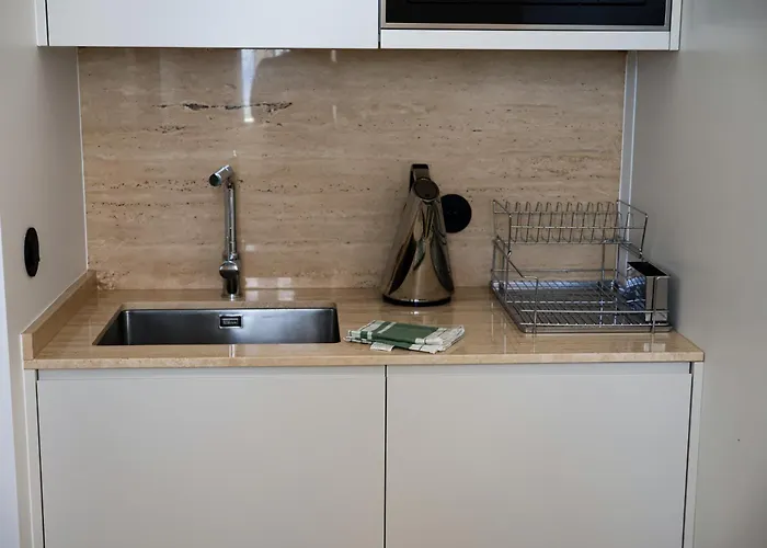 Flh Bay View Escape With Pool *