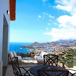 아파트 Flh Bay View Escape With Pool *