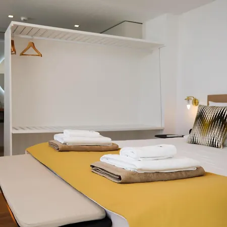 아파트 Flh Bay View Escape With Pool 푼샬